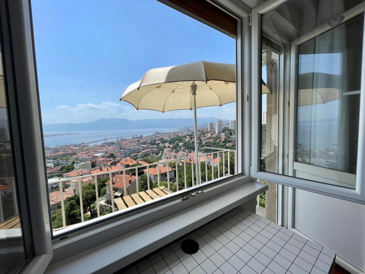 Nona'S View With Balcony Apartment Рийека Екстериор снимка